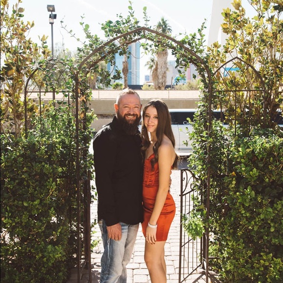 Hi I’m Weston! Message me about any questions - Picture 6 of 16